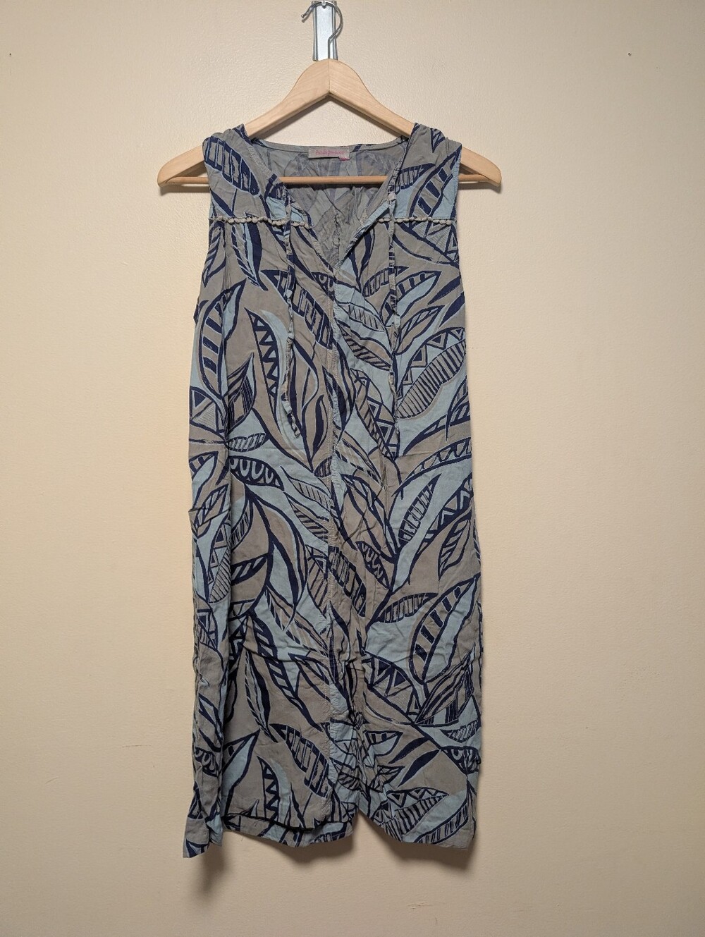 Fresh Produce Leaf Print Sleeveless Dress Gray Blue Size M